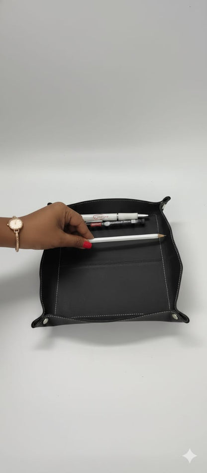 WRIZA Handcrafted Genuine Leather Valet Tray | Foldable Desk Organizer Catchall for Keys, Wallet, Phone & Office Stationery